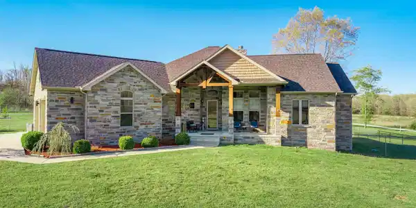344 OLD MILITARY ROAD