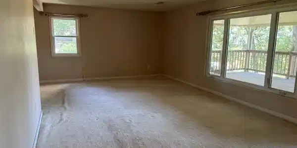 36 WATERFRONT CIRCLE