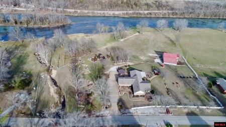 382 RIVERVIEW DRIVE