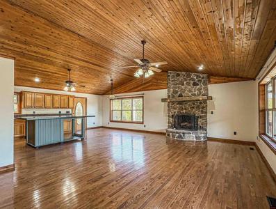 1113 THOUSAND OAKS DRIVE