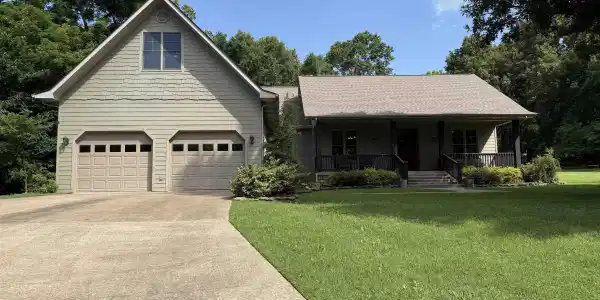 4120 ACORN DRIVE