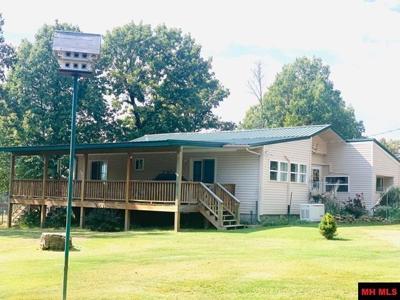 130 & 121 GINGER LANE