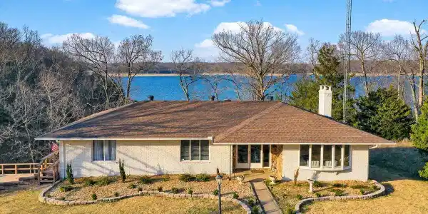 177 WALDEN LANE
