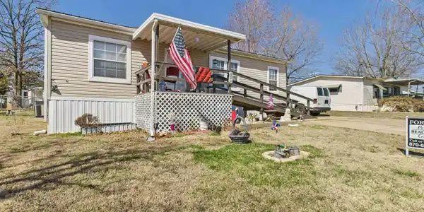 32 HAL DRIVE