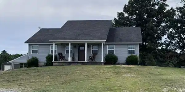711 E RED BARN ROAD