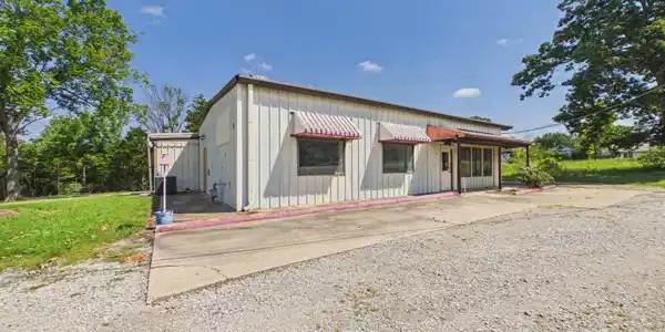 2479 HWY 5 NORTH