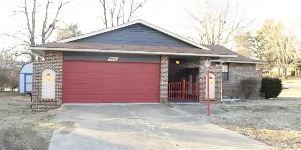 202 RICHWOOD DRIVE