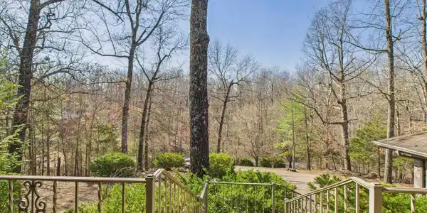 163 OAK GLEN DRIVE