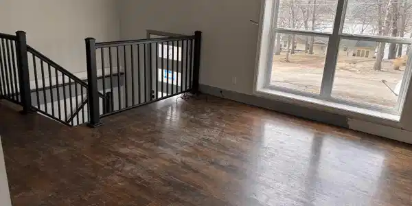 24 WYANDOTTE DRIVE