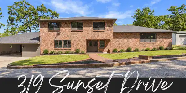319 SUNSET DRIVE