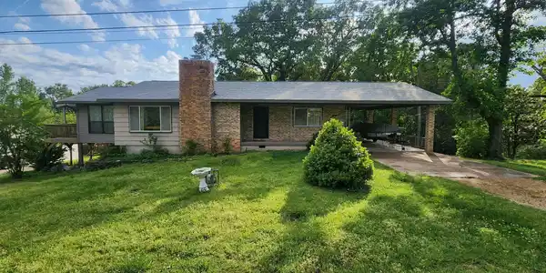 404 8TH STREET