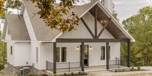 38 OAK RIDGE DRIVE