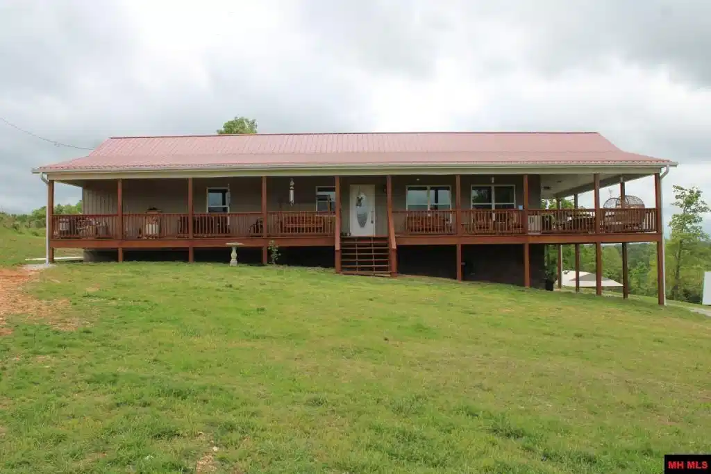 Image 0: front