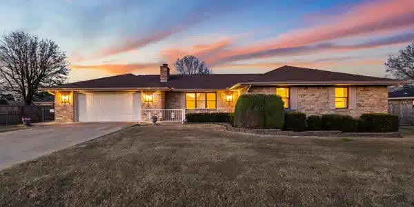 1515 PINE TREE LANE