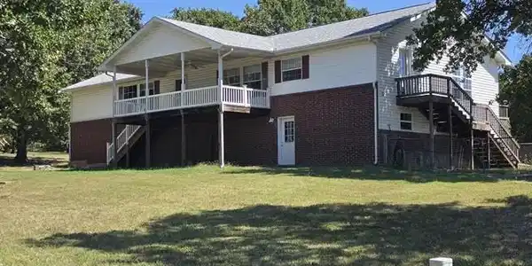 175 OAK SUMMIT DRIVE