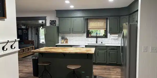 156 AMBERWOOD LANE