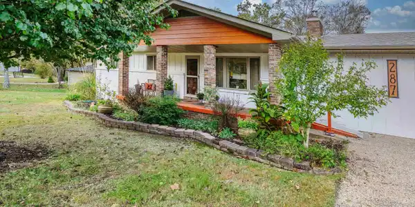 287 MARQUIS DRIVE