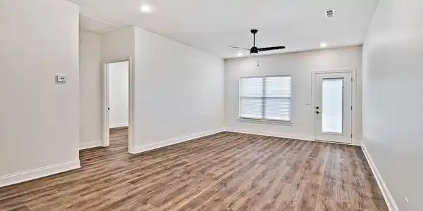 382 TURNBERRY COURT