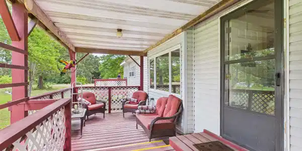 86 WEAVER LANE