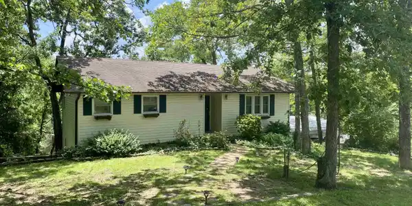 58 LAKE PARK LANE