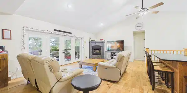 657 PLENTYWOOD LANE