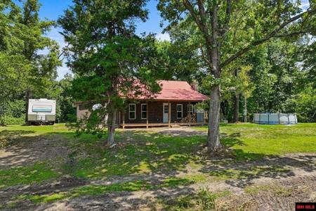 706 AUNT FAYES ROAD