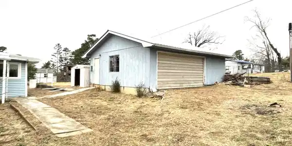 291 PIN OAK DRIVE