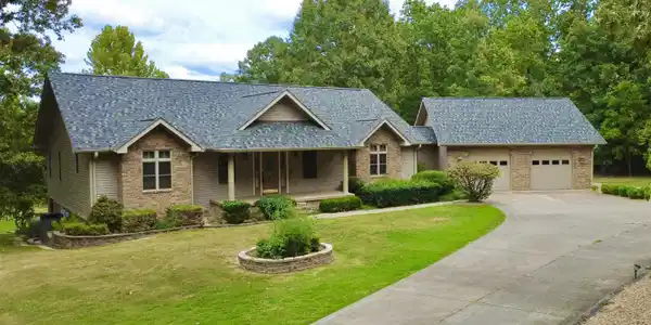 830 WINDANCER CIRCLE