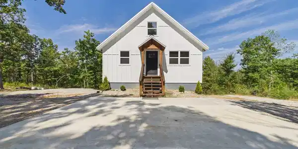 161 FIFE LANE