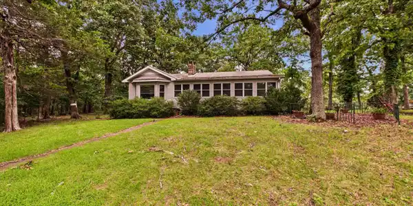 692 SHORECREST DRIVE