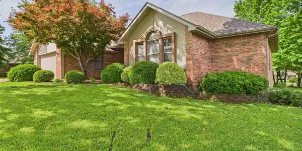 408 HIGH RIDGE COURT