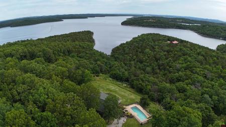 139 NORTH POINT DRIVE