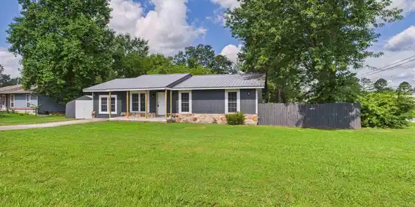 300 STEPHANIE DRIVE