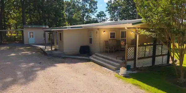 1083 OLD ARKANA ROAD