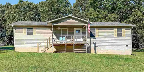 32 PIONEER LANE
