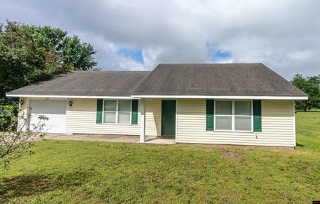 508 CORA DRIVE
