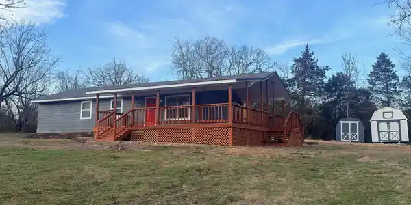 18 COSTNER LANE