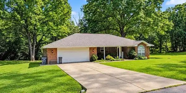 510 EDGEWOOD BAY DRIVE