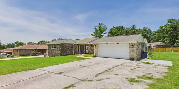 104 LOUANN DRIVE