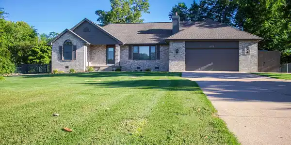130 NORTHPOINTE DRIVE