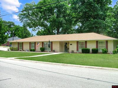 964 RAMBLE LANE