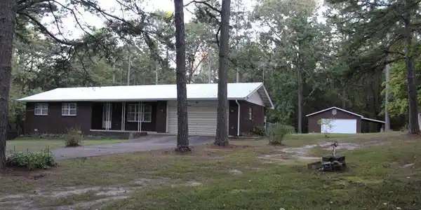96 BRUSHWOOD LANE