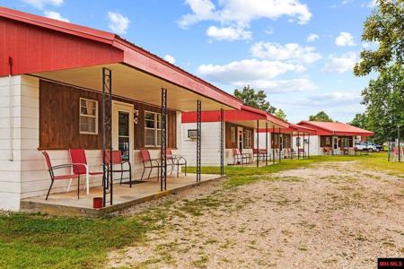 Unit 7 GOLDEN ACRE ROAD