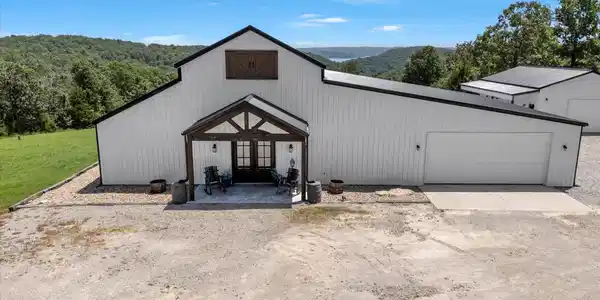 55 OASIS LANE