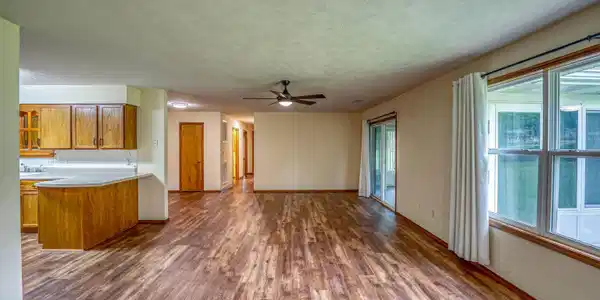 1551 MEADOWHILL DRIVE