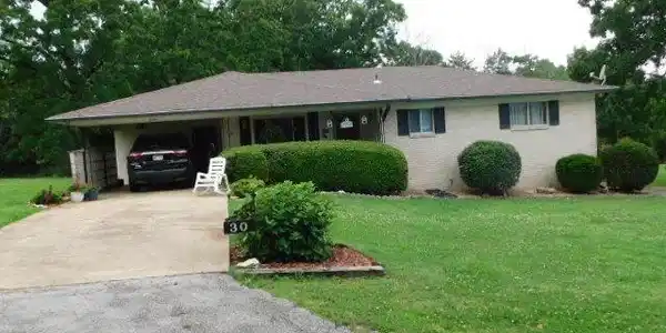 30 MAXWELL COURT