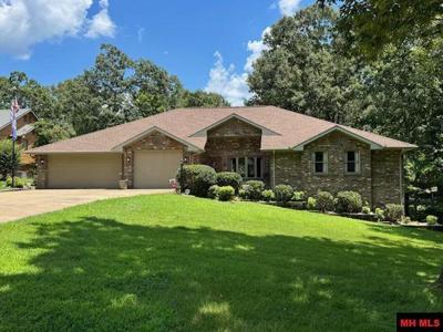 618 PEBBLECREEK DRIVE