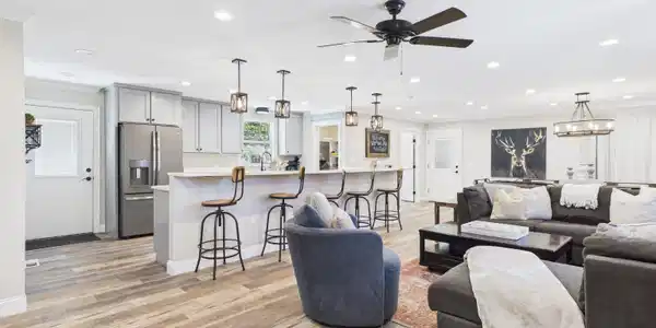 257 LARKSPUR LANE