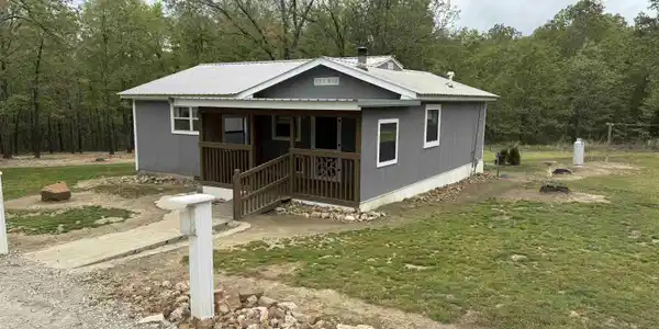 4431 MAGNOLIA ROAD
