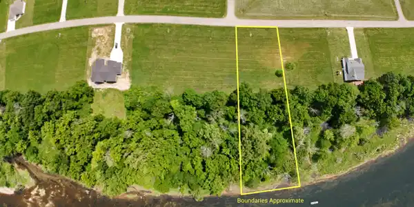 Lot 17 CANE ISLAND ROAD